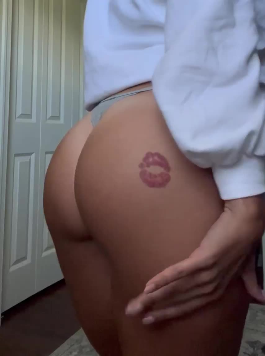 Wanna taste? ;) - free porn video