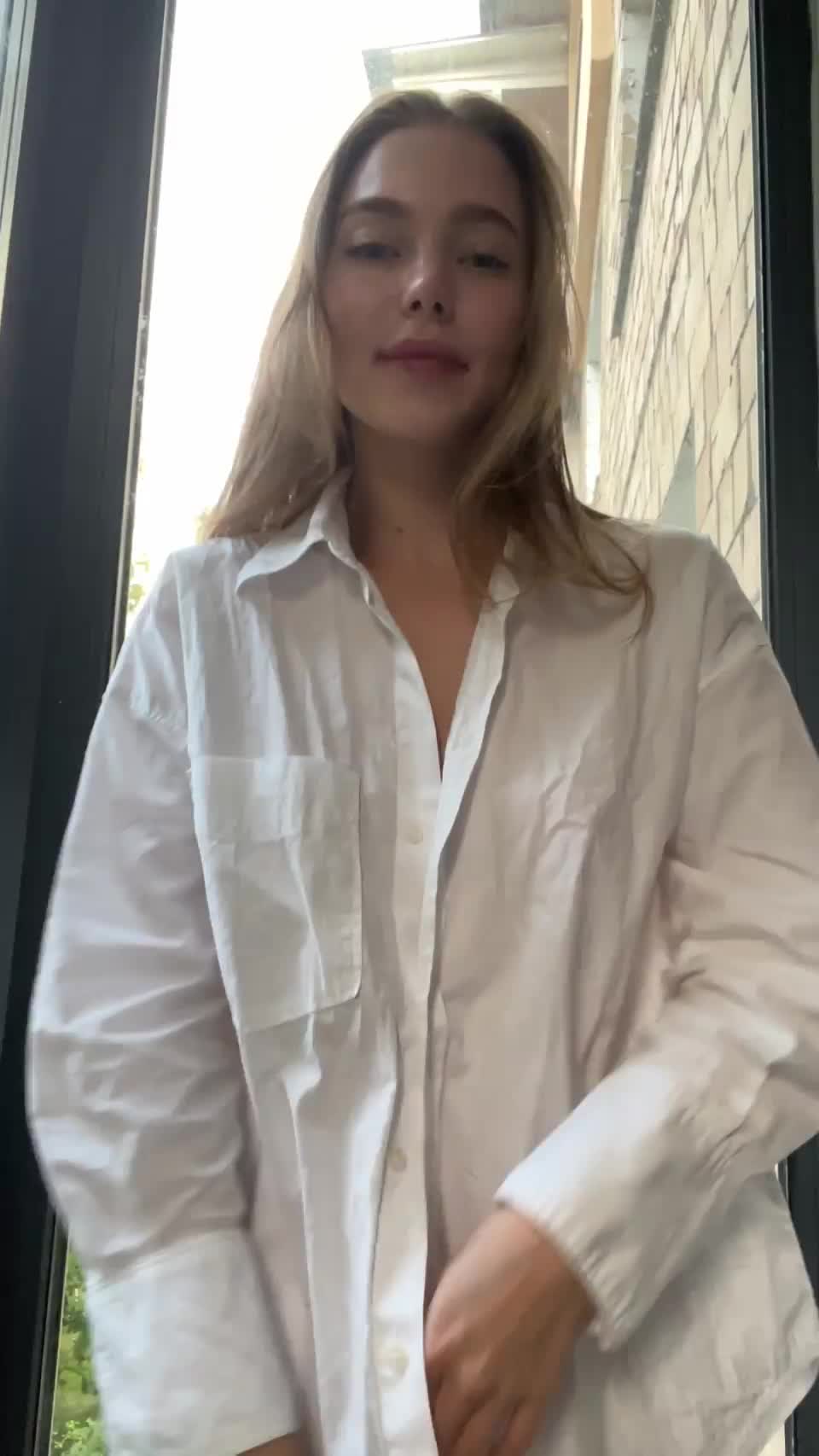 Morning titties 🥰 - free porn video