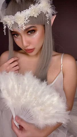Do I make you touch your elf? (OC) ❄️ - free porn video