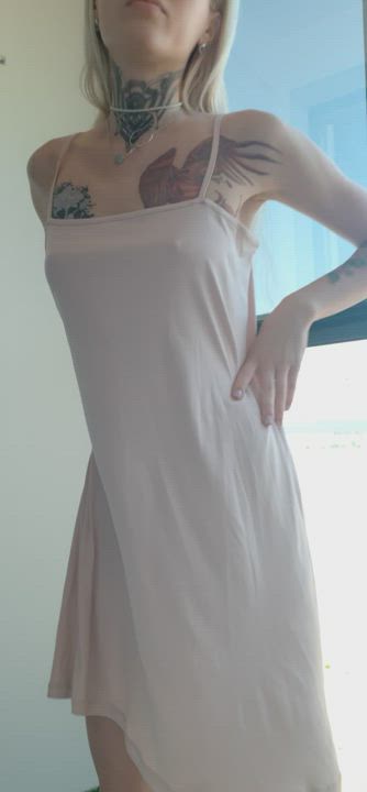 This dress hides all the beauty of my figure, I must take it off as soon as possible - free porn video
