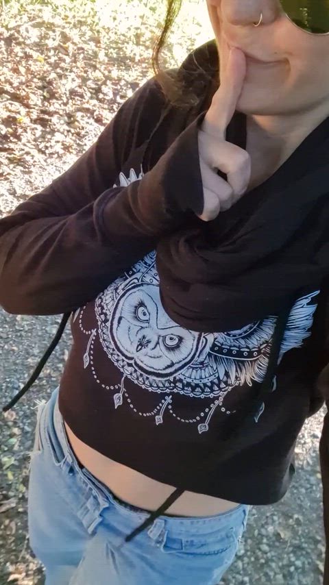 Im a mom and love to show off - free porn video