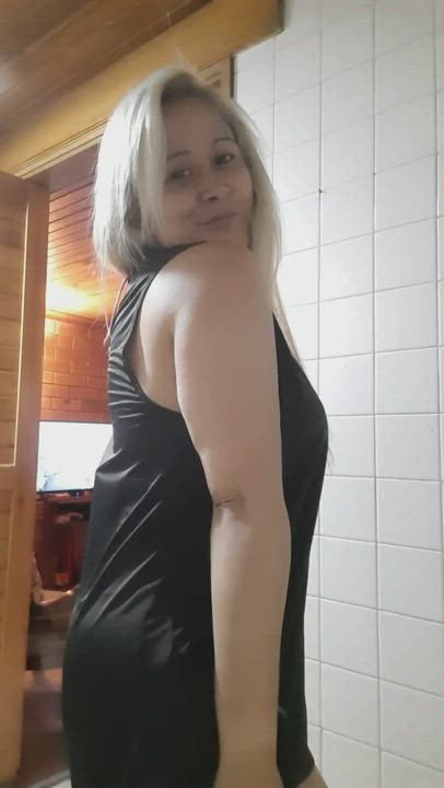 Am I hot enough to capture your attention?😊 - free porn video
