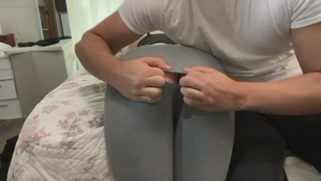 Help me stretch? ❤️ - free porn video