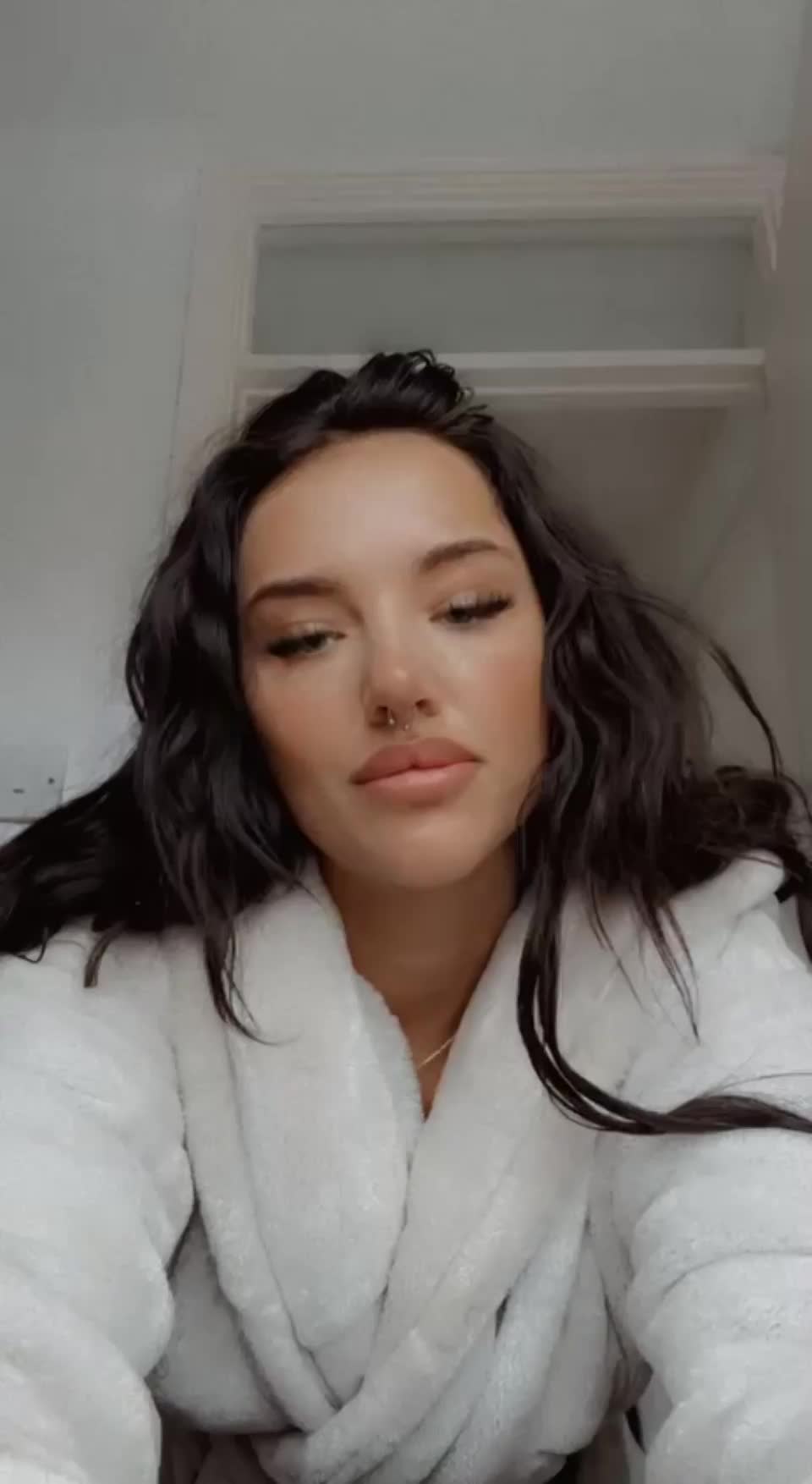 My nipples like gentle play with your tongue - free porn video