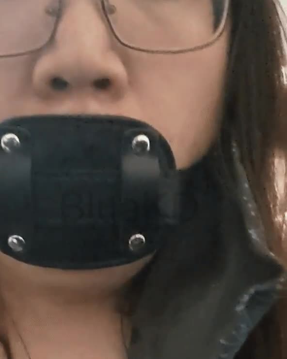 Do you like my mask?~ [OC] - free porn video