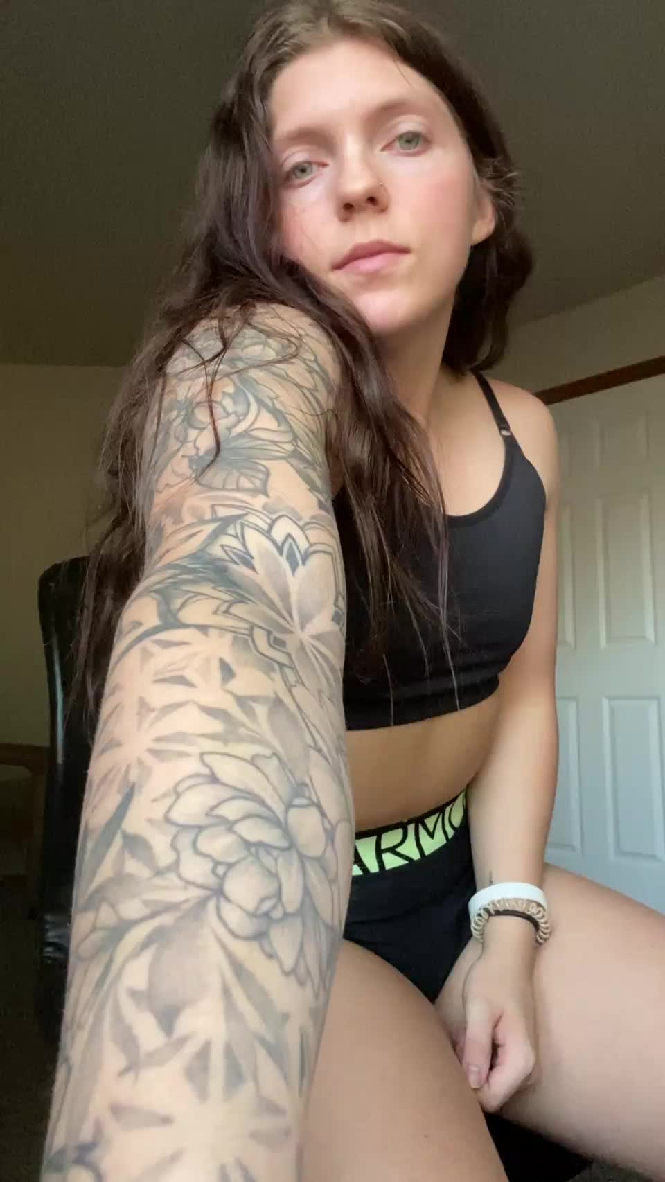 Can I borrow your tongue for a while? - free porn video