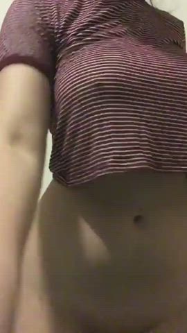 Freeing big tiddies - free porn video