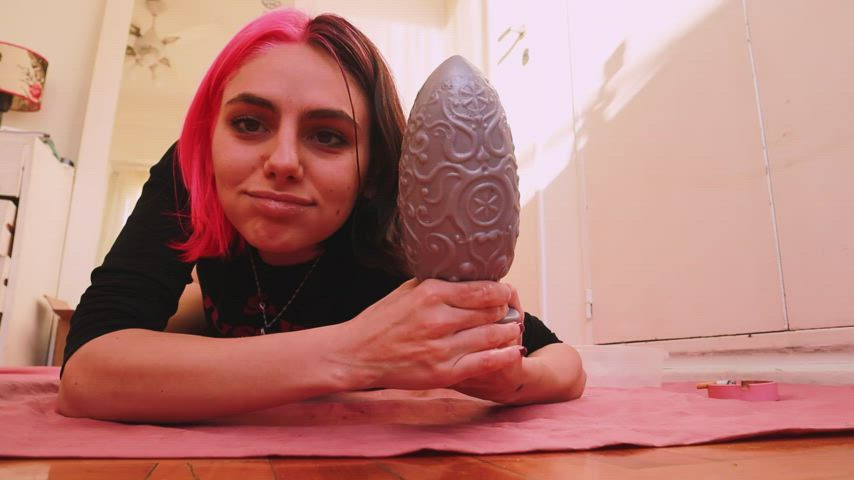 conquered this MONSTER plug, im so happy! - free porn video