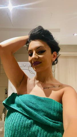 watch me bounce this big tits for you baby - free porn video