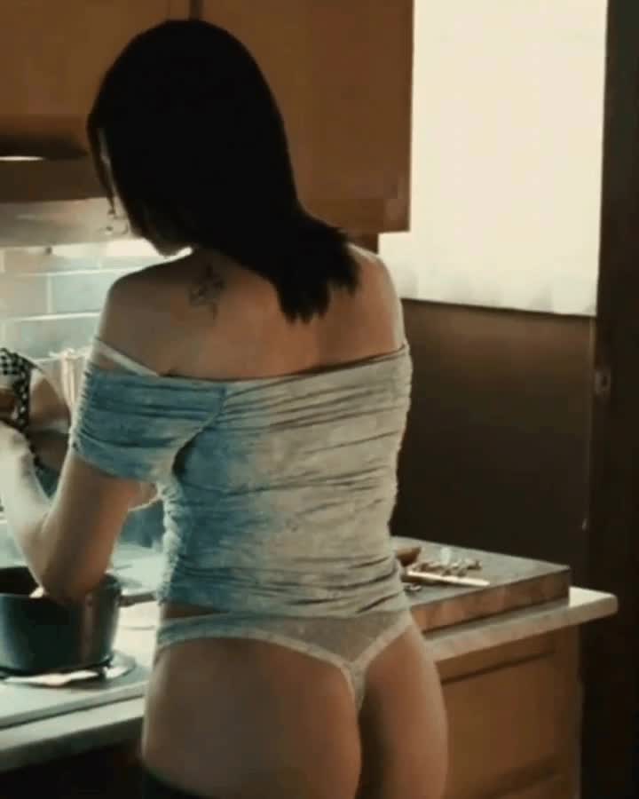 Vera Farmiga - free porn video