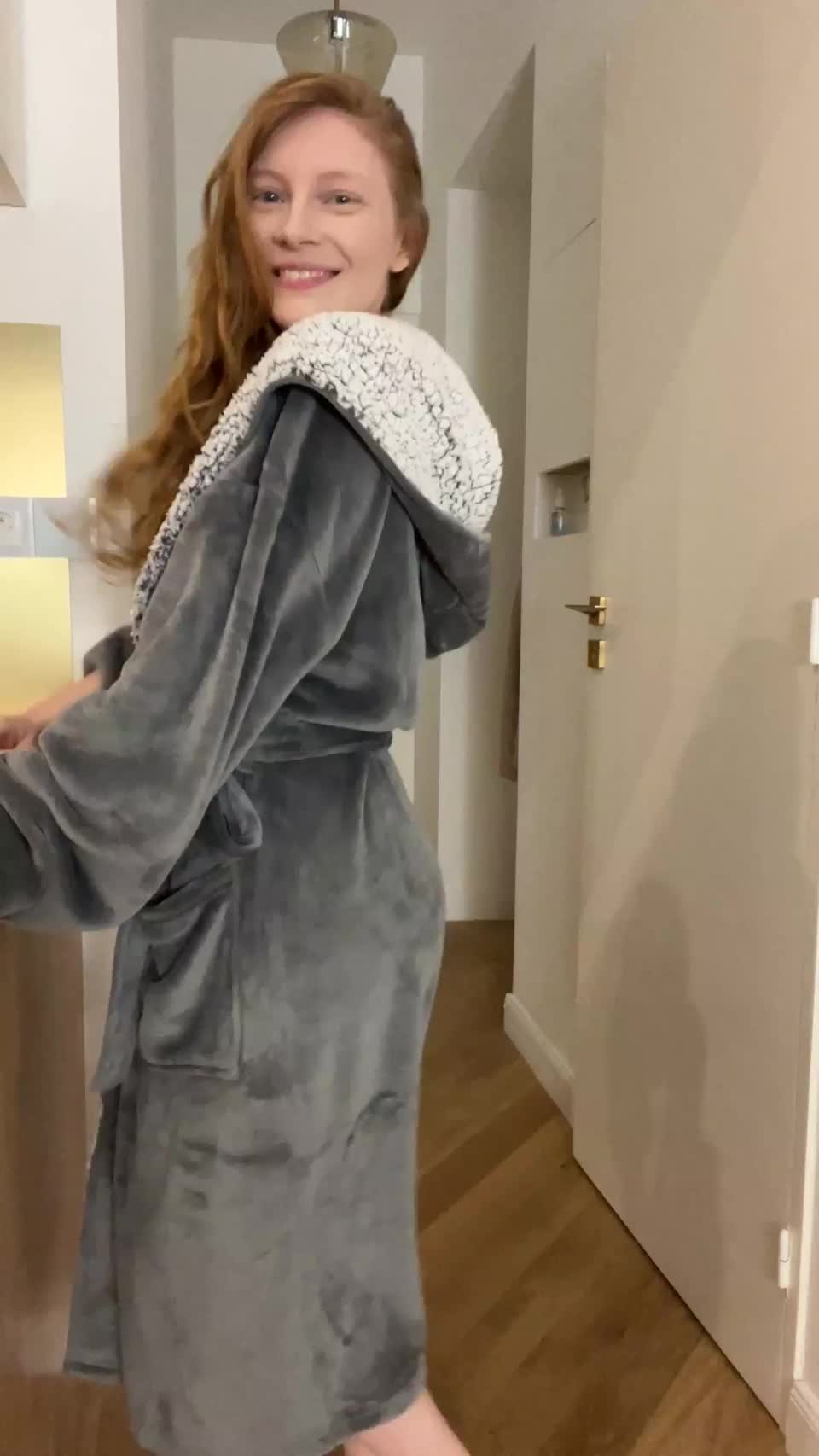 From cozy girlfriend to sexy redhead - free porn video