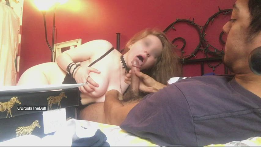Shooting a load right in her mouth to swallow - free porn video