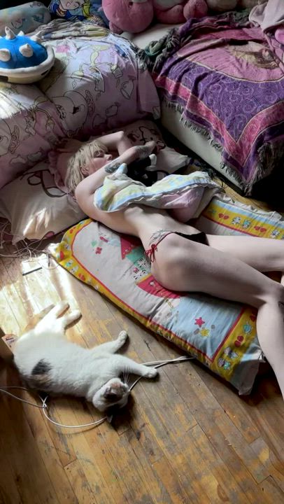 i don’t go to bed i just fall asleep - free porn video