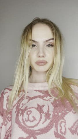 say hi to ur favorite big tits slut - free porn video