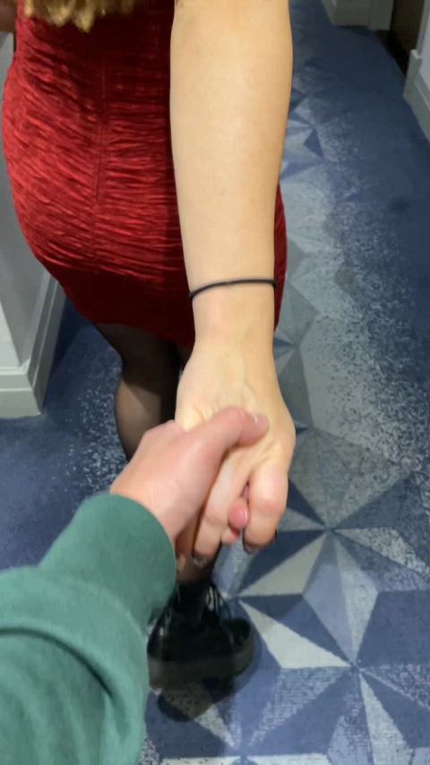 POV of @nellyvanderwoodsen leading me to your hotel room. Unlucky Cucky 🤣 - free porn video