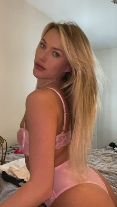 Pros in dating me: I will send you videos like this when you're at work - free porn video