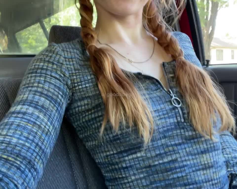I always get cheaper taxi fares when I ride like this :) - free porn video