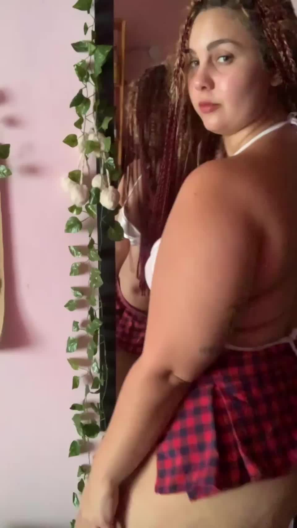 Believe it or not but I have never been creampied... who will be the first.. - free porn video