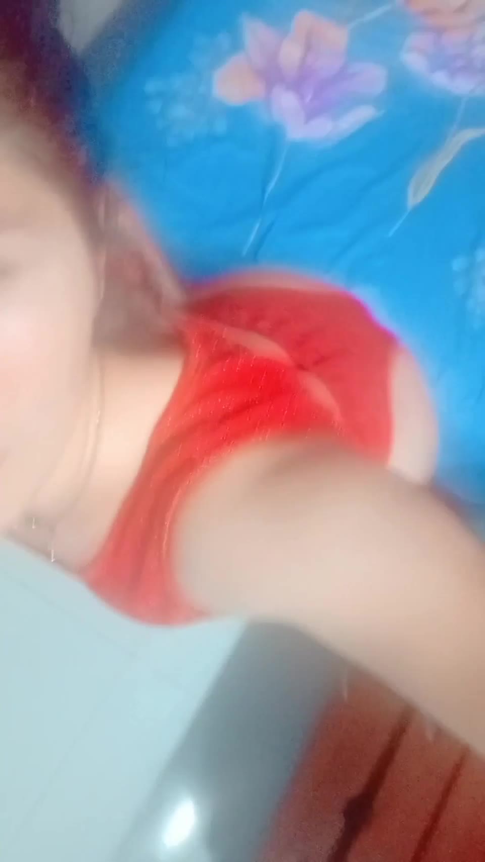 Who wants to swim naked with me? - free porn video