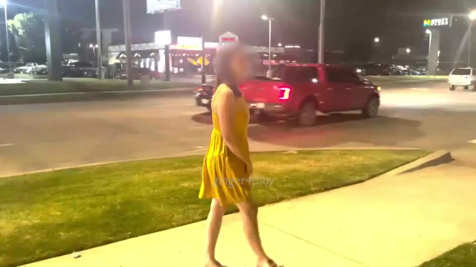 I needed to cross the street [GIF] - free porn video