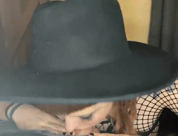 that smile when she looks at how much cock she just swallowed (oliviajarden) - free porn video