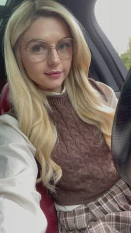 I want you to fuck me harder than the fuel prices already have.. 🙄 - free porn video