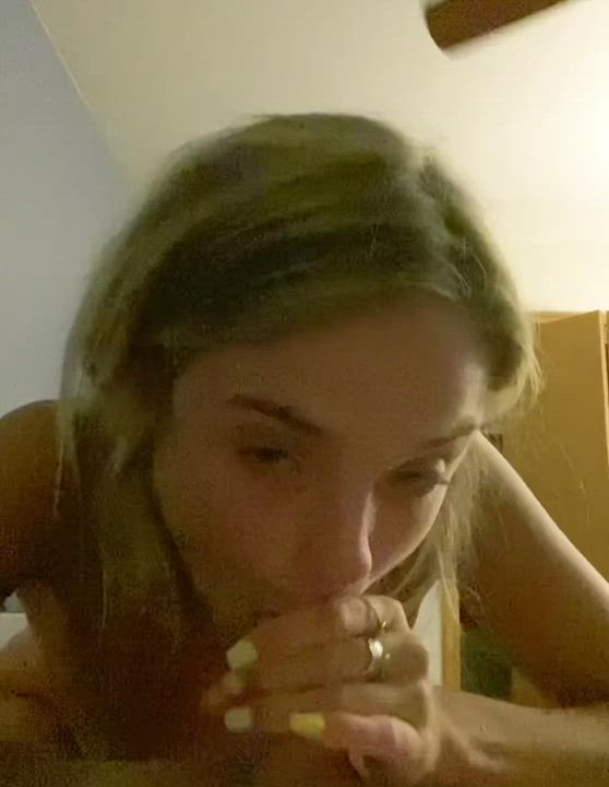 I love when he cums in my mouth😍😋 - free porn video