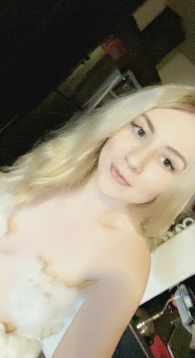 Be honest would you masturbate to my nudes if I ever sent you some? - free porn video