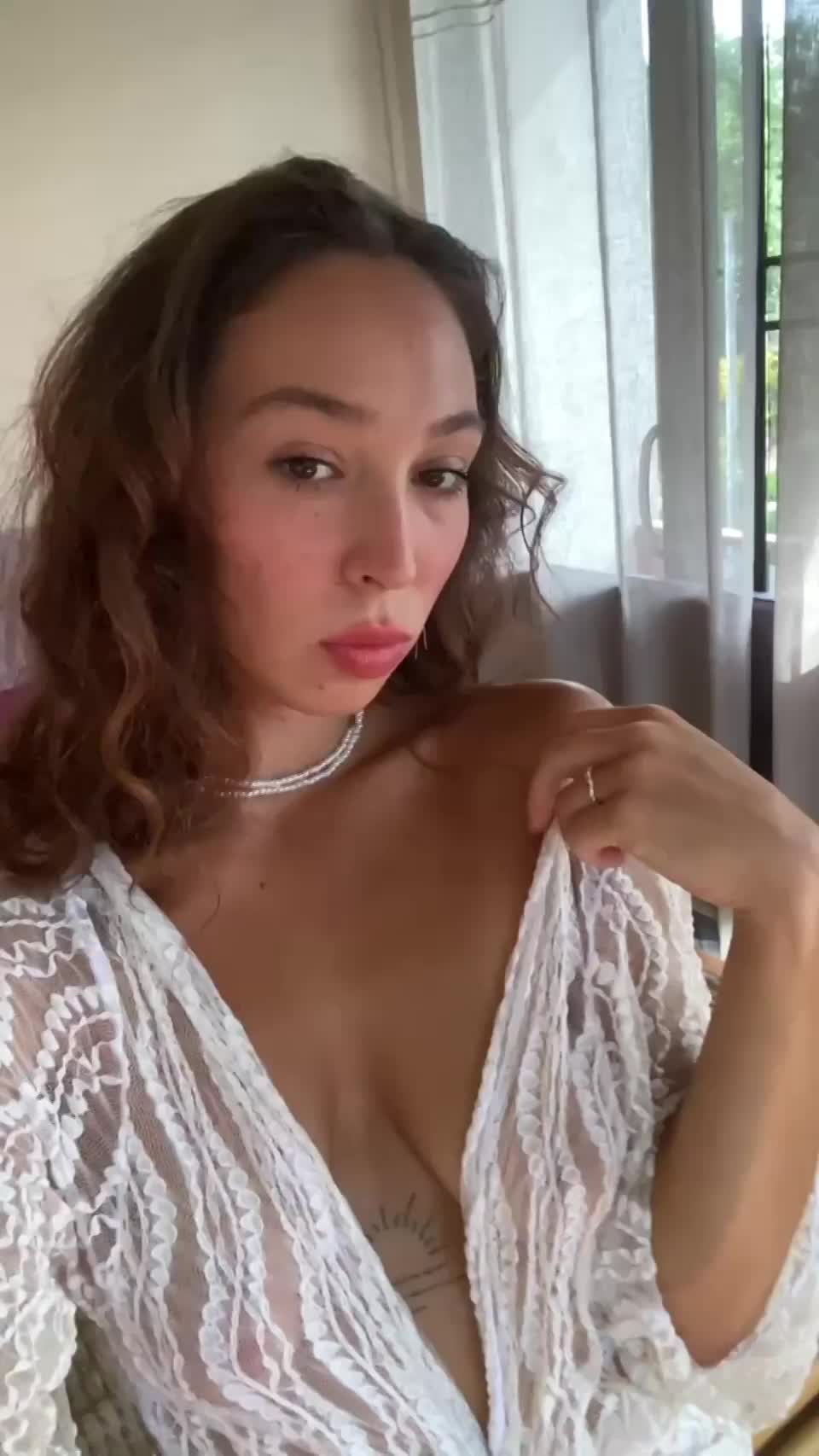 I have a desire, if you know what I mean - free porn video
