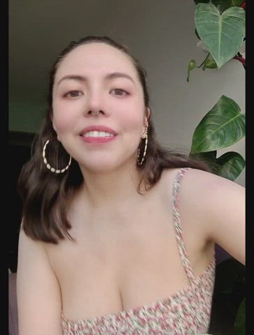 natural light just makes me look extra pale - free porn video
