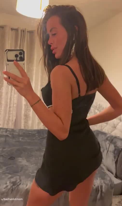 I'm your slut and always ready to be fuck - free porn video