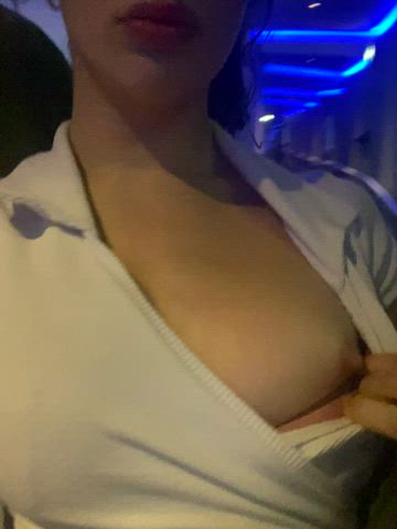 what would you do if this was your view whilst at the cinema? - free porn video