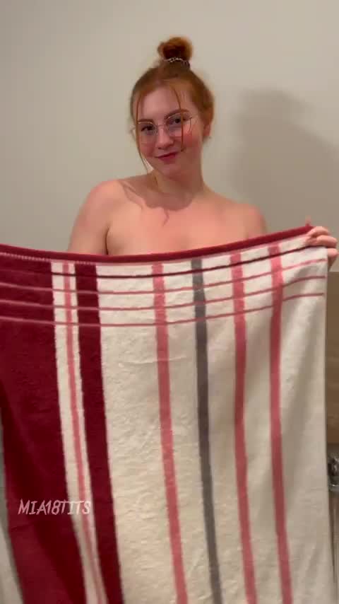 Hope you guys can appreciate an curvy English teacher 👩‍🏫 - free porn video