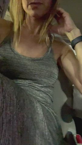 Always trying to boost my Uber rating[GIF] - free porn video