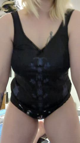 Milky body and tits for your viewing pleasure - free porn video