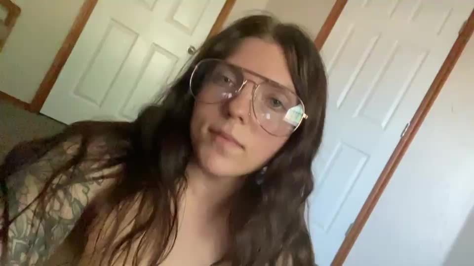 Does anyone eat pussy just for fun? - free porn video