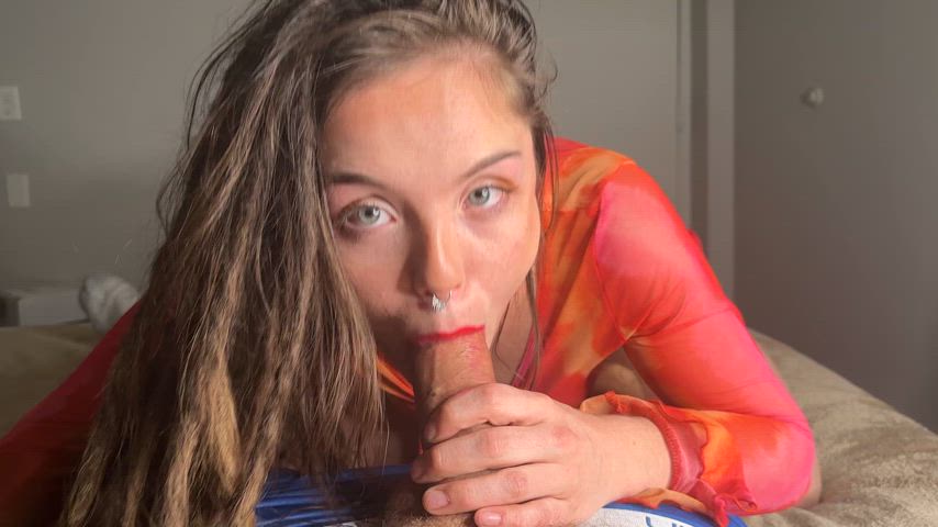 Do you mind if I get lipstick on your cock while giving you a blowjob? - free porn video