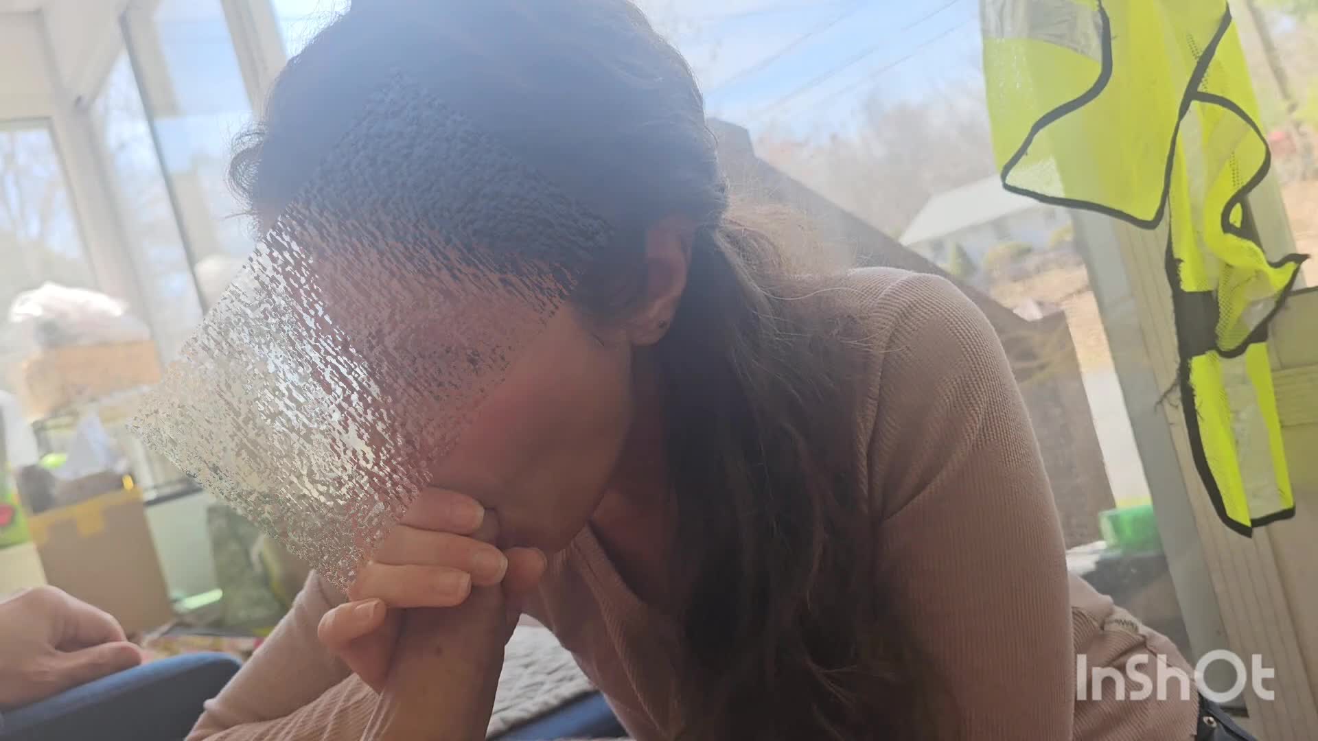 I would like to suck an unknown dick - free porn video