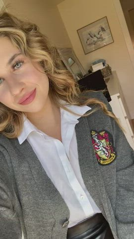 My chamber of secrets is waiting to be opened…will you? - free porn video