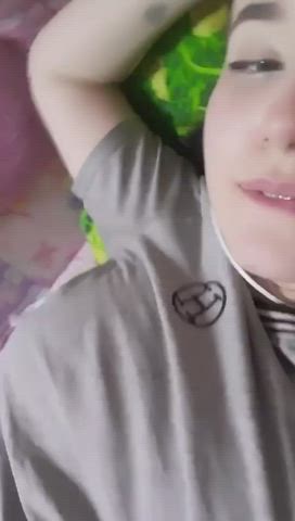 Pretty hot and tempting - free porn video