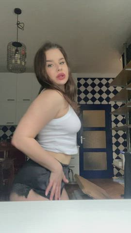 Are you ready to eat? - free porn video
