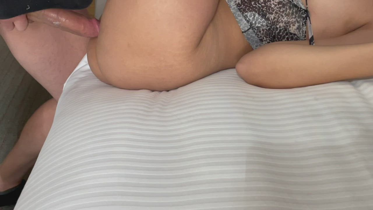 Getting her guts rearranged… - free porn video