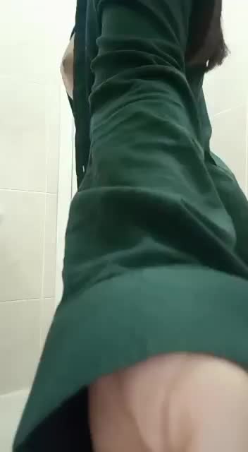 Teasing you to come to shower - free porn video