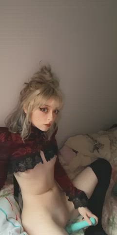 Vampires never hurt you - free porn video