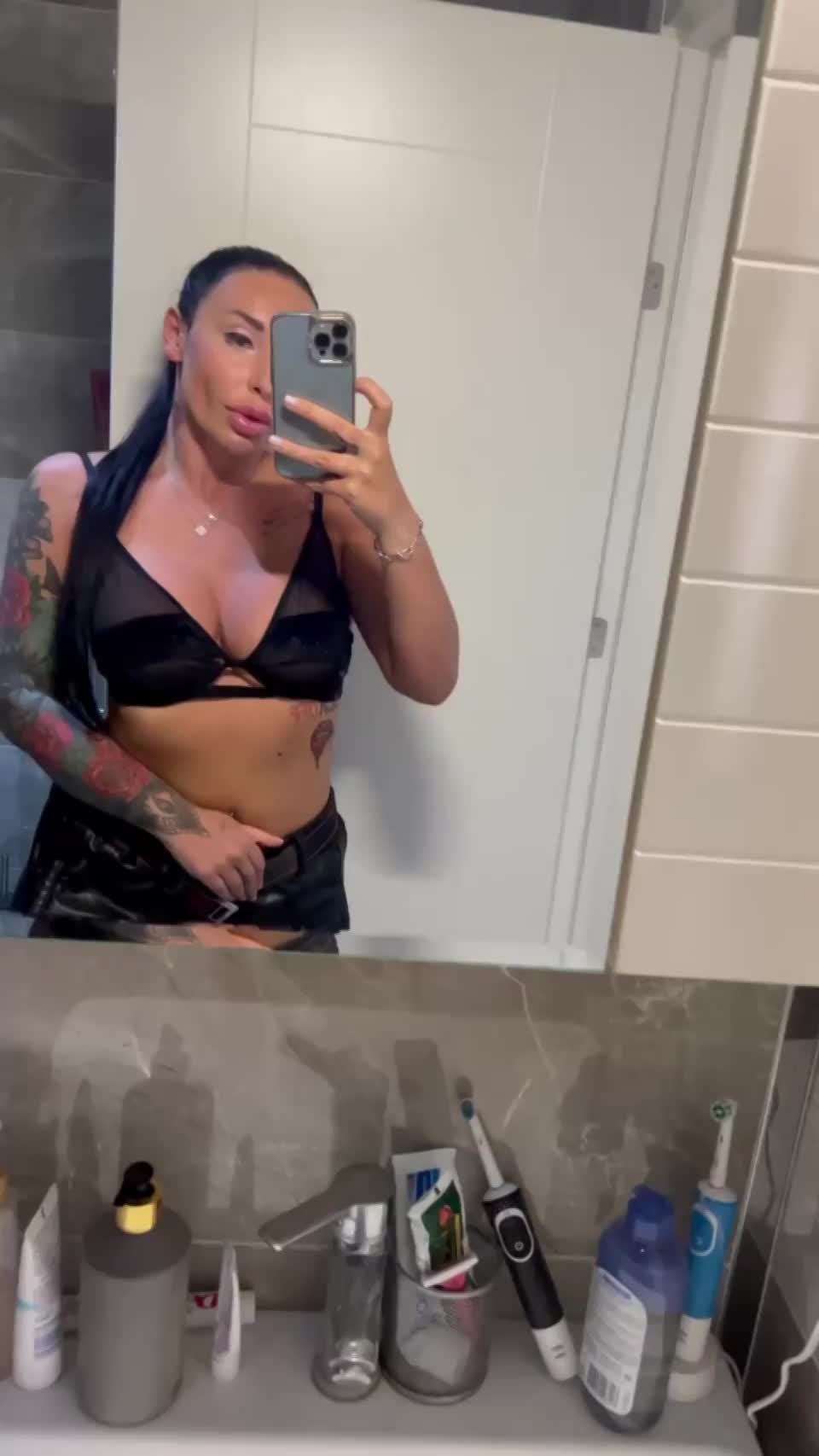 Would you cum on my tits? 30yo - free porn video