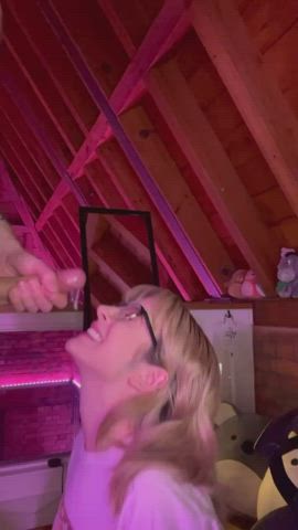 A lot of it shot over my head but I still got covered :) - free porn video