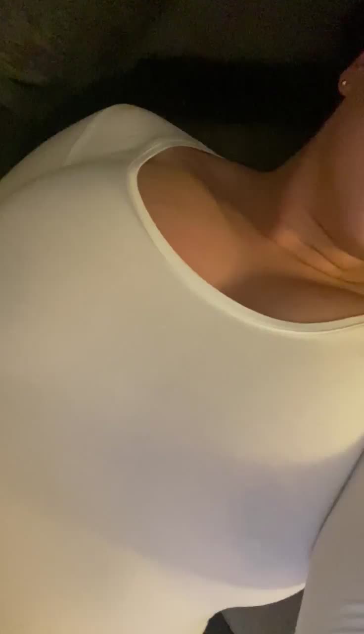 Hi from your new personal soft pillows [OC] - free porn video