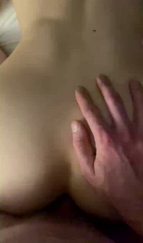 She slams her ass on his cock…he obliges with a deep creampie. - free porn video