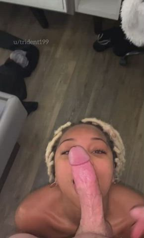 Sloppy head with eye contact is heaven - free porn video