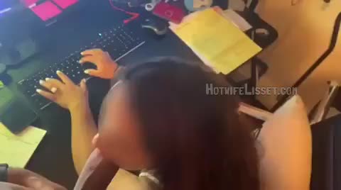 Working home while i eat up a thick black cock bull - free porn video